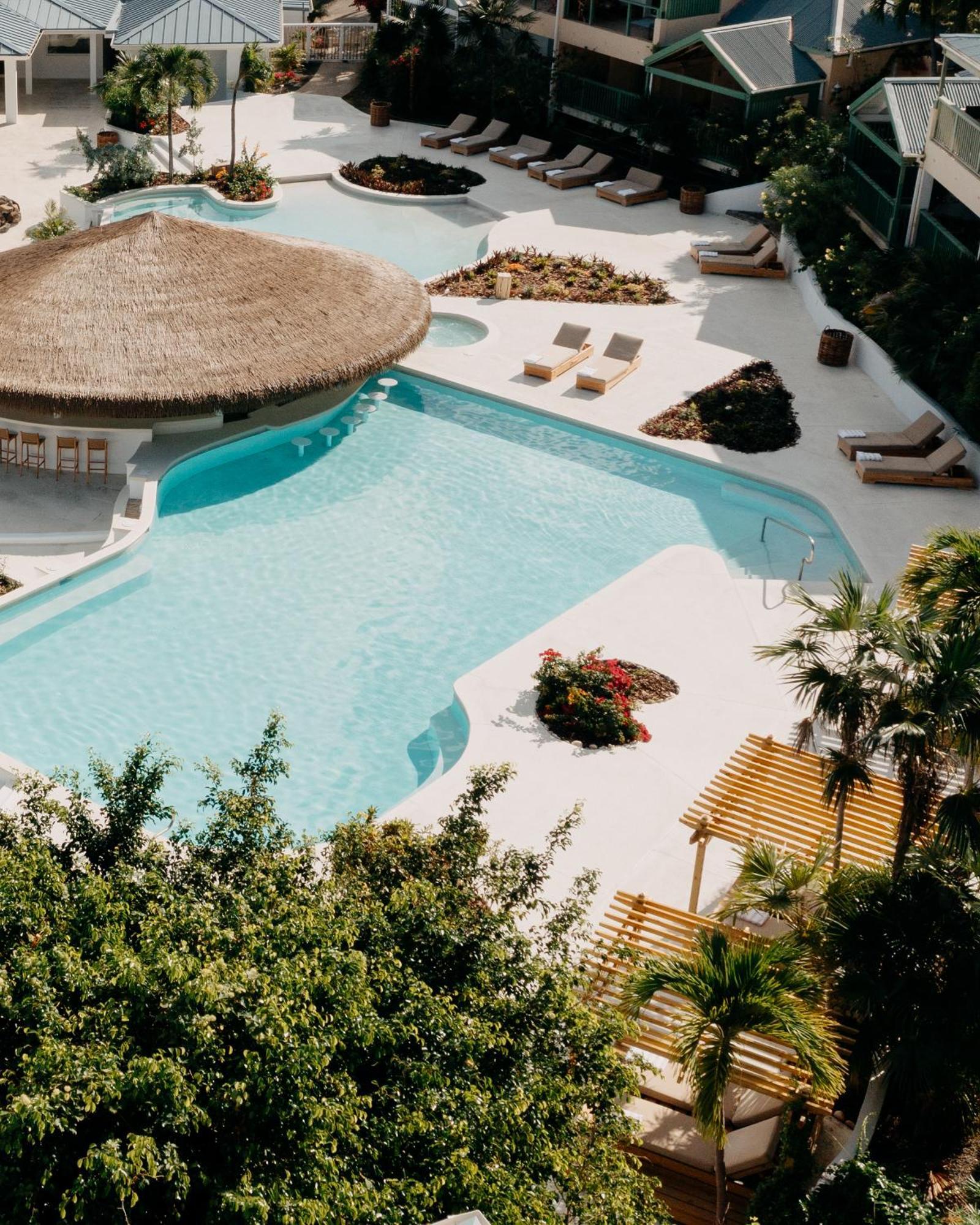 Long Bay Beach Resort Freshwater Pond Exterior photo